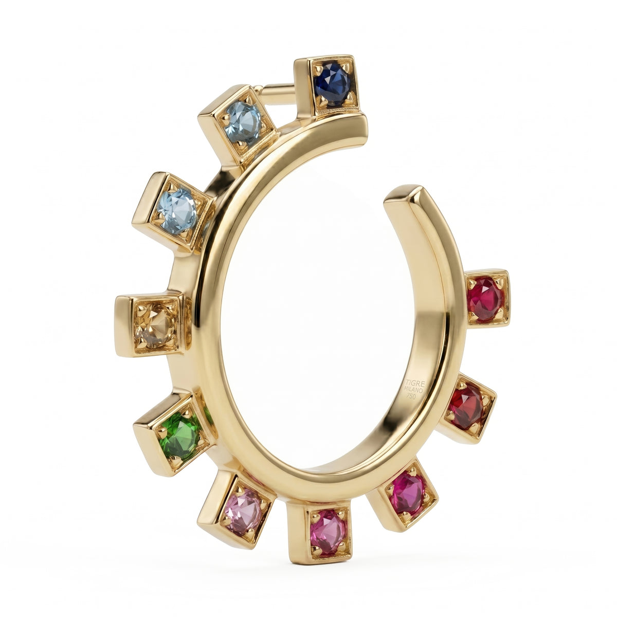 Buzzle Éclat Round Diamond Earrings