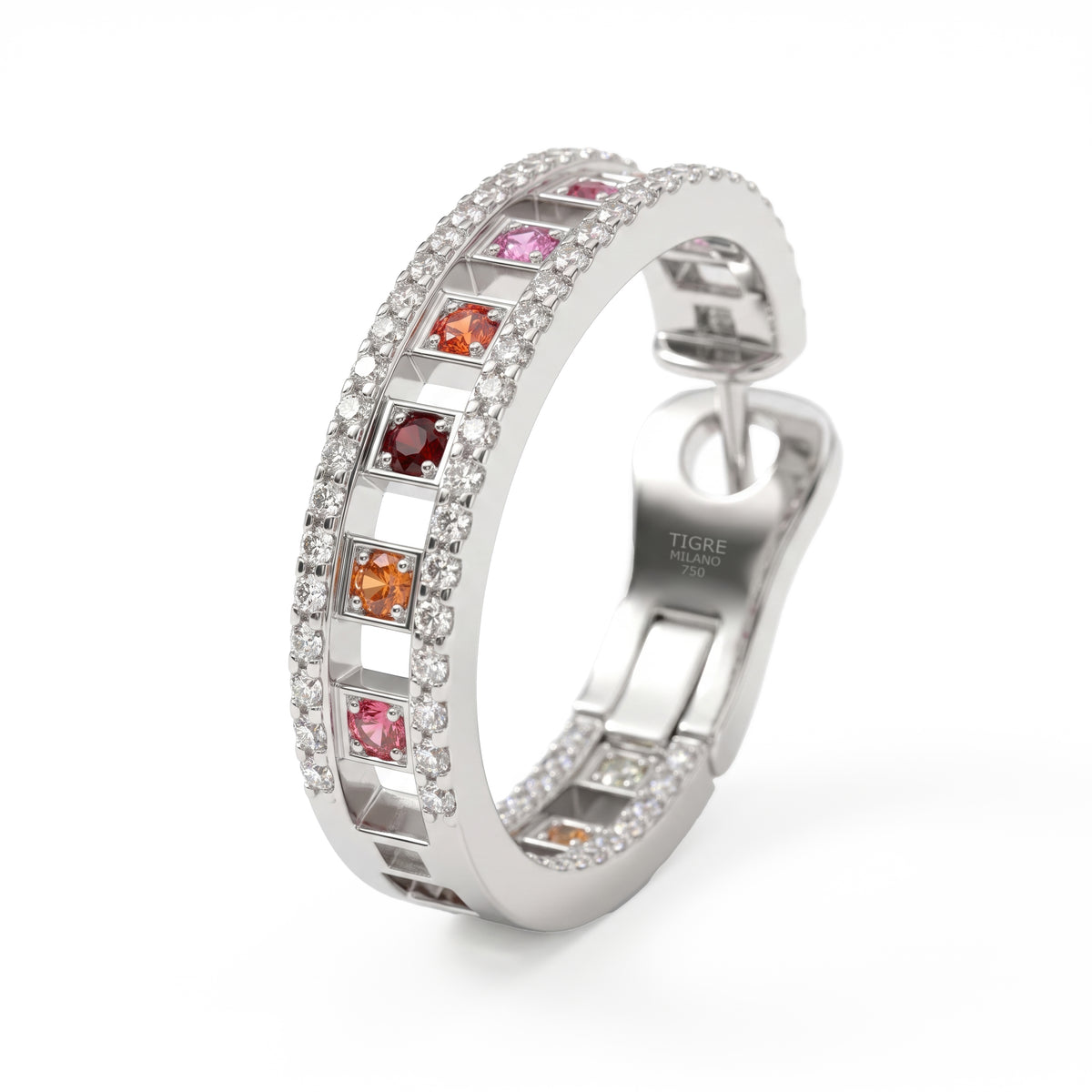 Buzzle Sculpted Oval Hoop Earrings